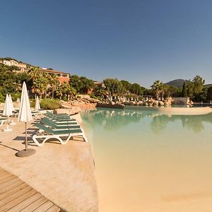 Residence Pierre & Vacances Les Restanques Du Golfe De Saint-Tropez